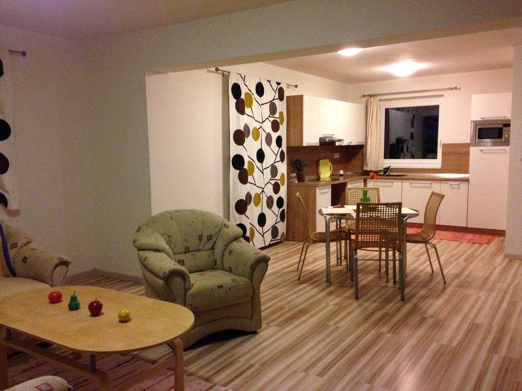 Liptovský Mikuláš Apartmany Superrelax חדר תמונה